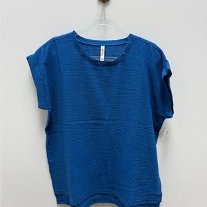 Zenana Outfitters Vibrant Blue Short Sleeve Tee